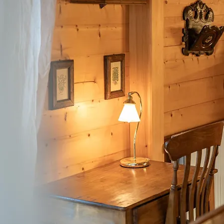 Chalet Les Patineurs